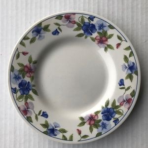 Set Of 4 Sakura Majesticware (Freesia) Saucers/Plates 6.5”